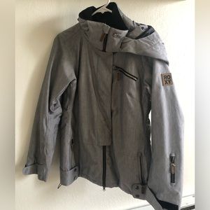 ROXY 10k snowboarding/ ski coat jacket